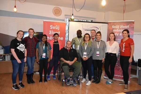 Paraple podporuje mladé klienty v osobním rozvoji