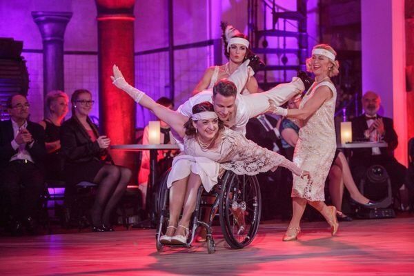 V plzeňském pivovaru se tančilo pro Paraple