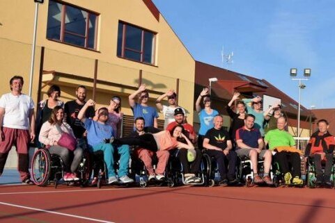 Tenis, basketbal nebo potápění na vozíku? Ano!
