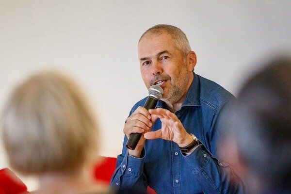 Pod Parapletem s Markem Ebenem