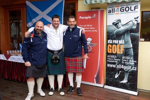  Whisky&Kilt Golf Club pro Centrum Paraple