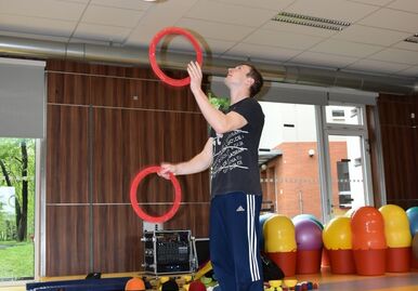 Drumming a žonglování