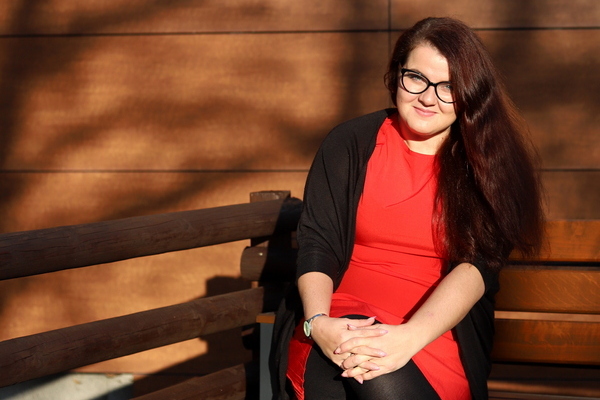 Ivča Hradilová - Lidi nejsou moc zvyklí na to říkat si věci na rovinu