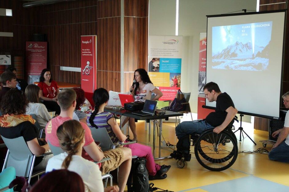 Host pod Parapletem - Klára Kolouchová