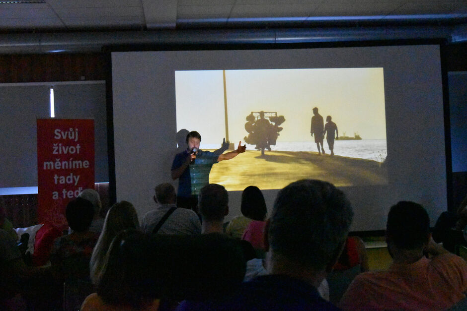 Host pod Parapletem - Dan Přibáň