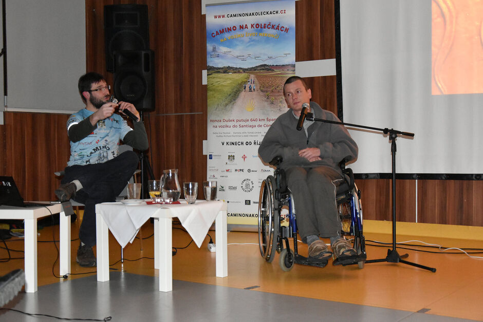 Host pod Parapletem - Jan Dušek, Petr Hirsch
