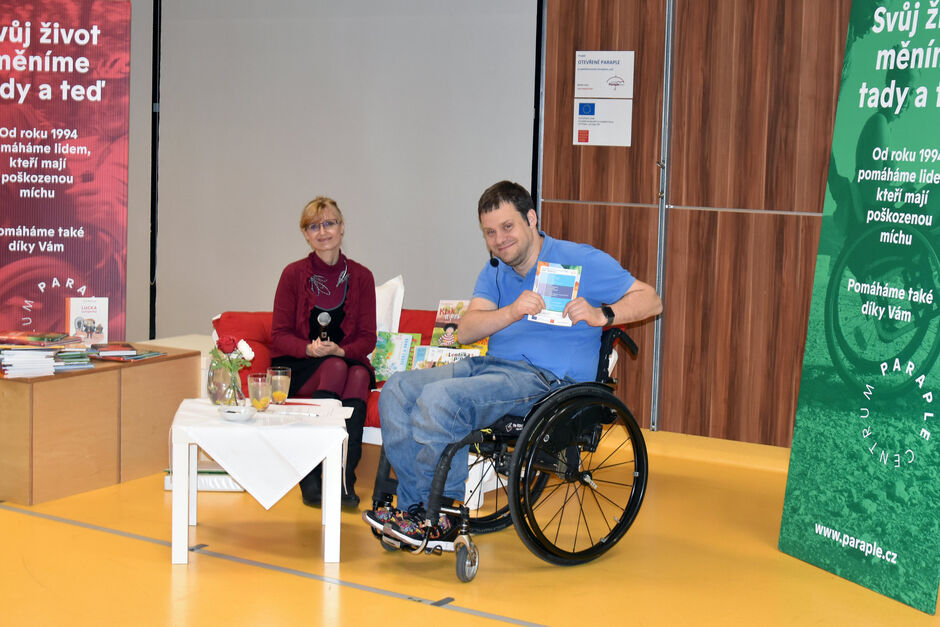 Host pod Parapletem - Ivona Březinová