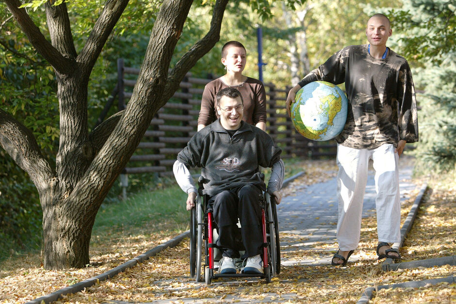 Vozíčkáři jsou velmi ohroženi koronavirem. Startujeme rozcestník pomoci