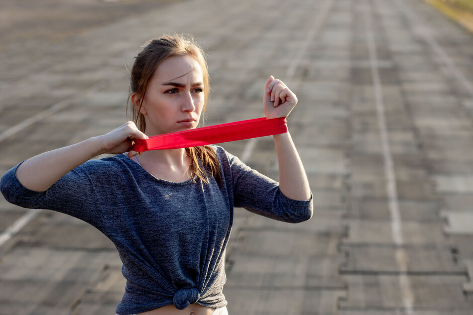 Cvičení s therabandem