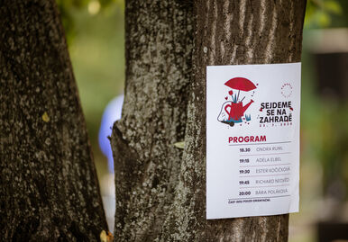 Sejdeme se na zahradě letos poprvé