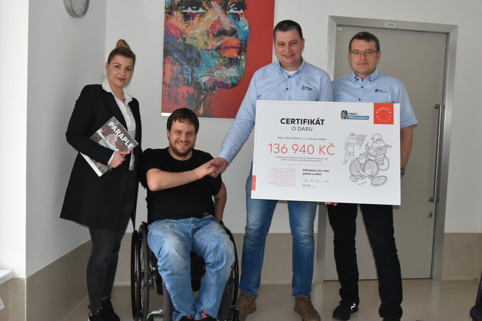 Pneu Procházka spojil podnikání s filantropií 