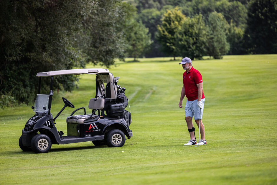 Golf pro Paraple vynesl rekordní částku 1 402 000 Kč