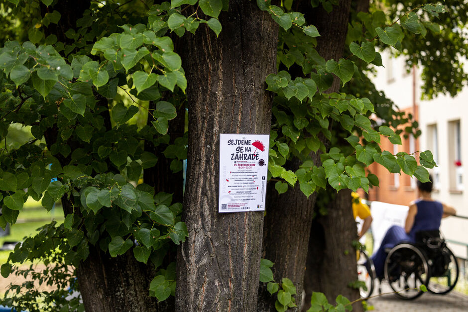 Sejdeme se na zahradě