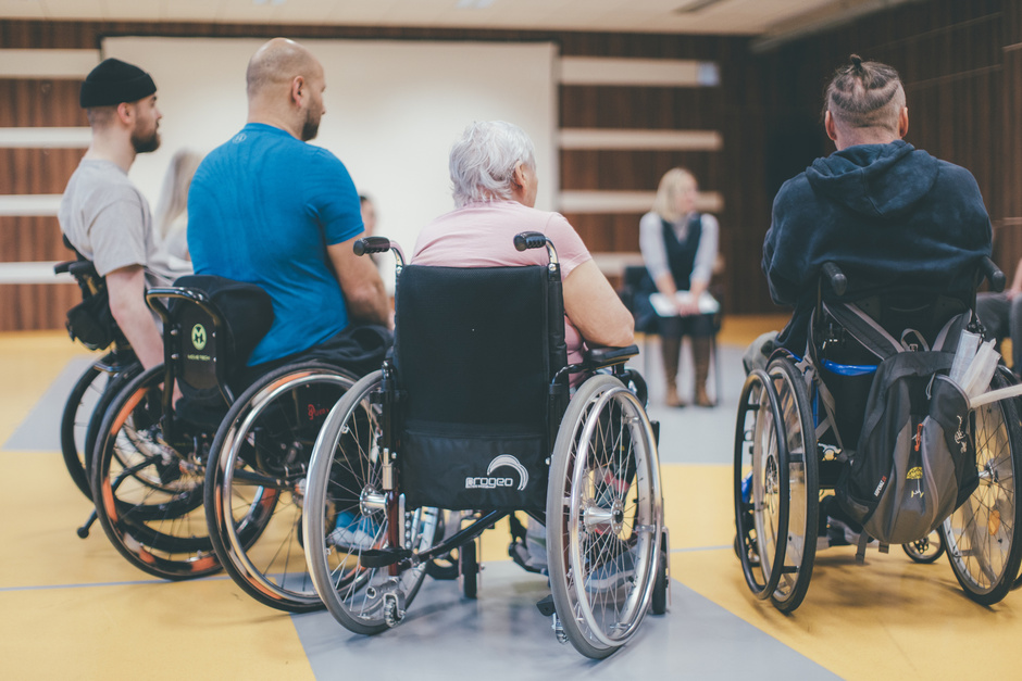 „Špatně skočil do vody"...už vůbec není nejčastější případ poranění míchy, jak by se mohlo zdát