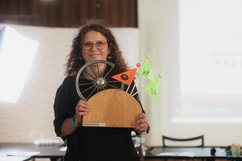 009678