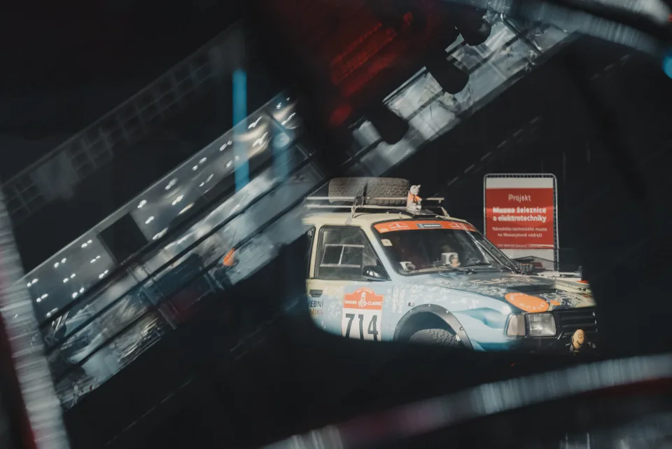 008485