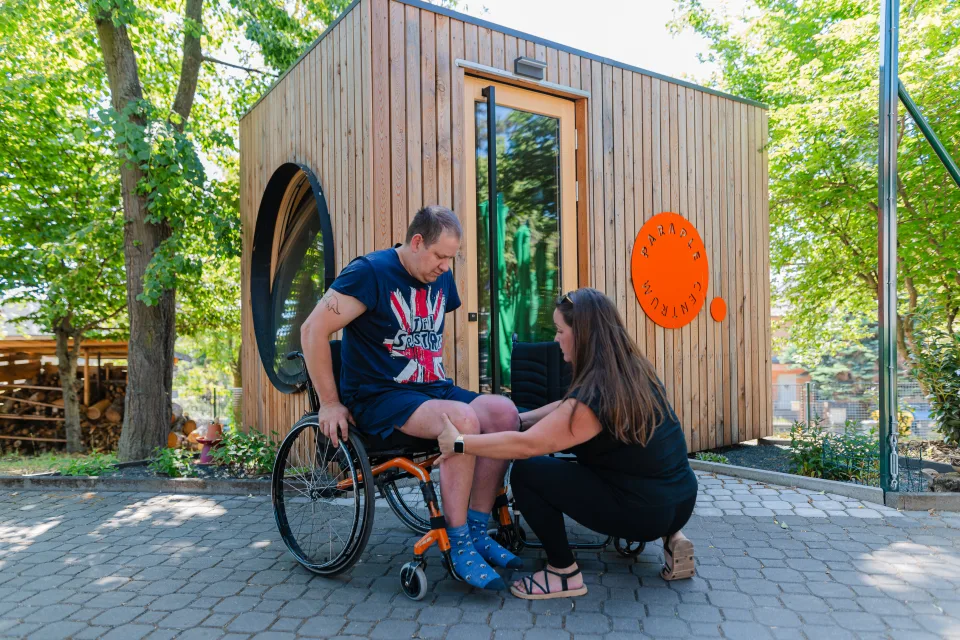 PARAPLE_26052026_WEBRESS_@jankantor143.jpg